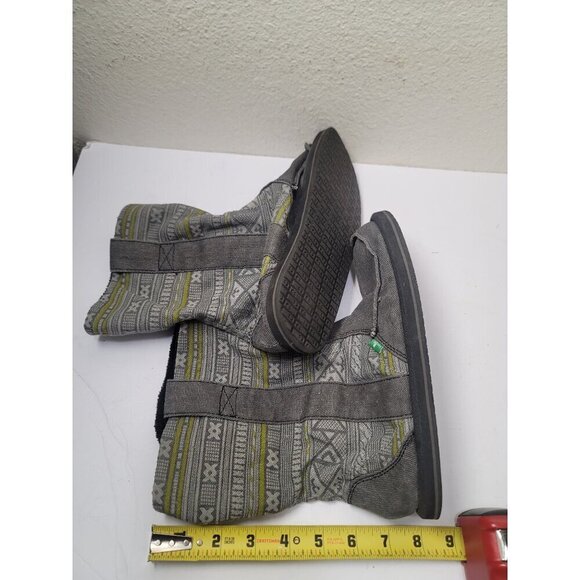 Sanuk Womens Grey Tribal Pattern Cozy Boot Slippers With Rubber Soles Size 7 - Picture 8 of 10